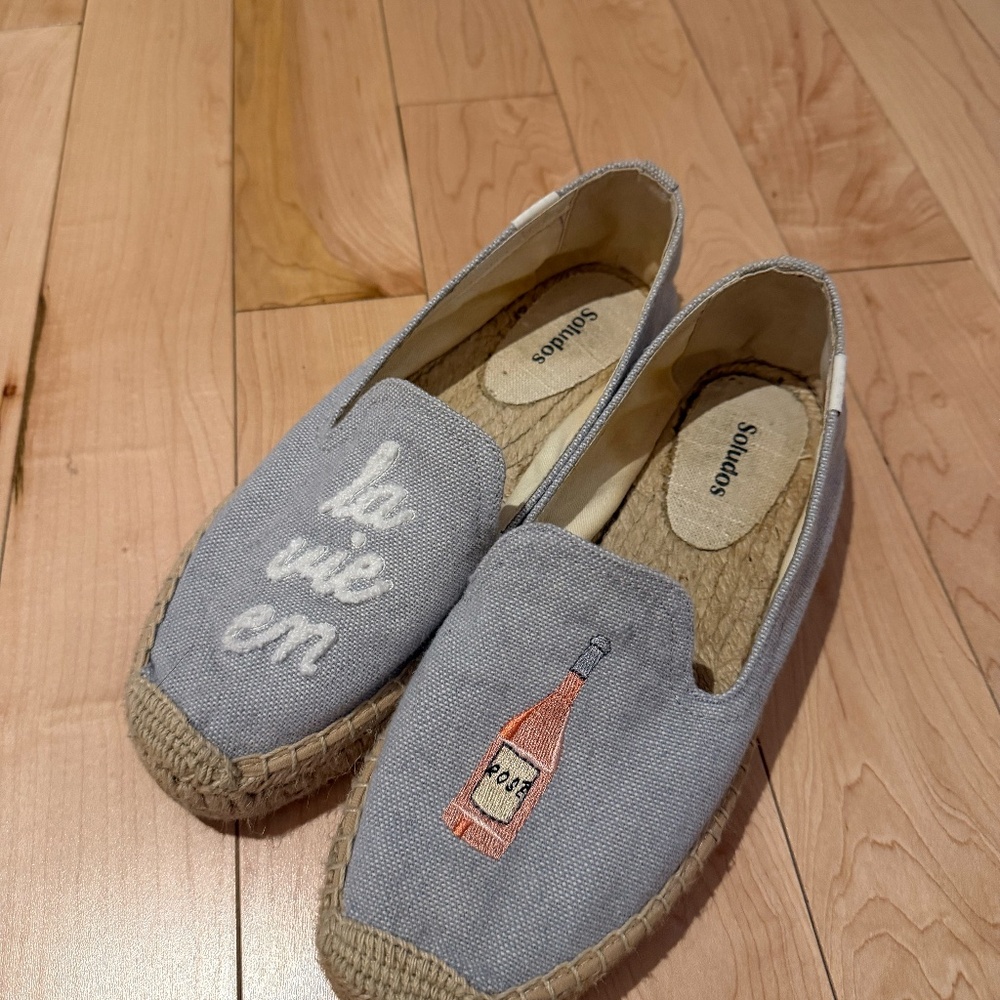 Soludos Embroidered Espadrilles Light Blue – Women’s 8–8.5